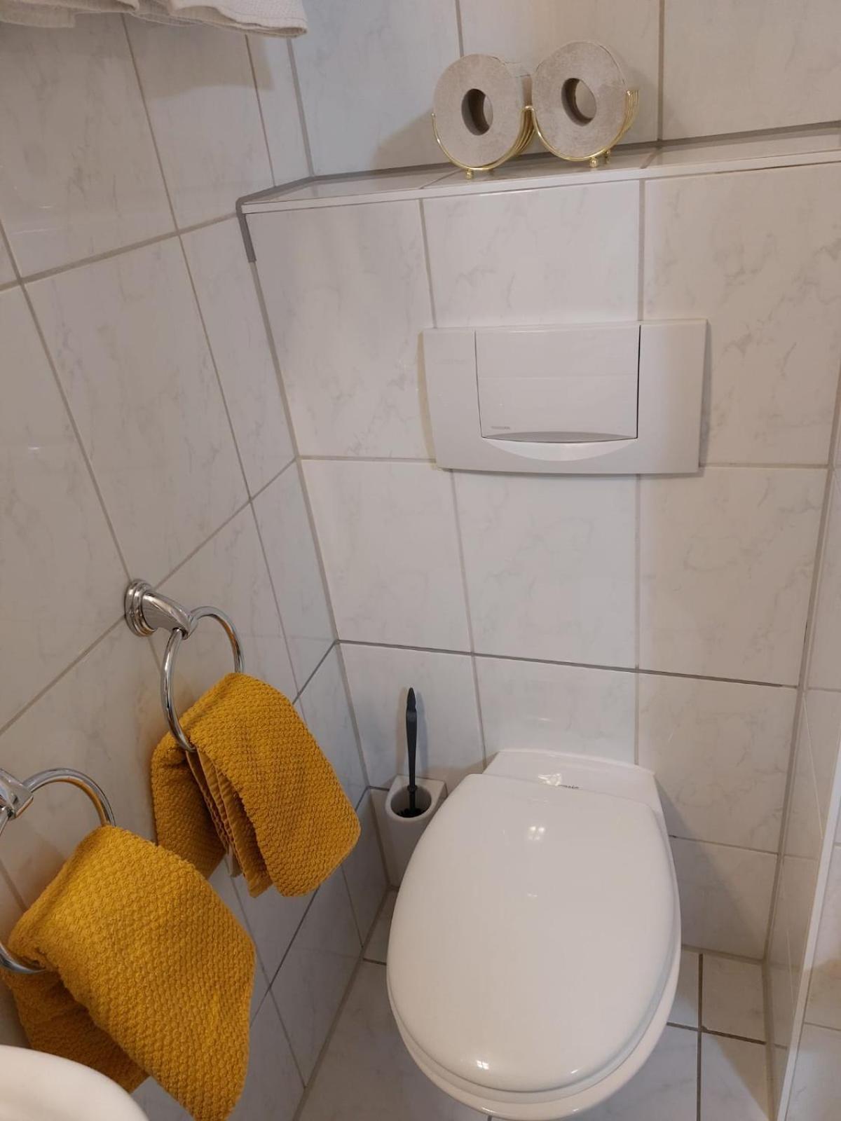 Schwabenstuben Doppelzimmer Meersburg Exteriör bild